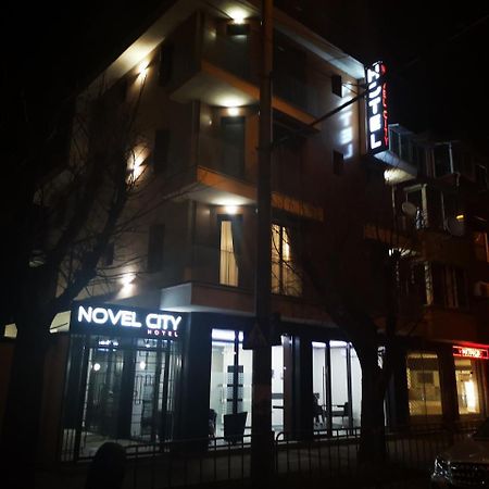 Family Hotel Novel City Burgas Exteriör bild