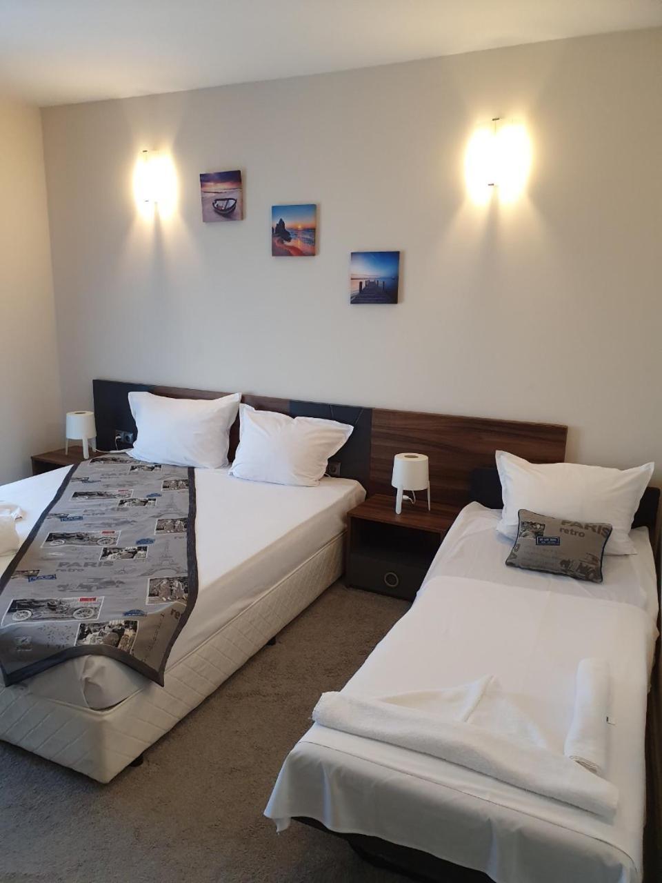 Family Hotel Novel City Burgas Rum bild